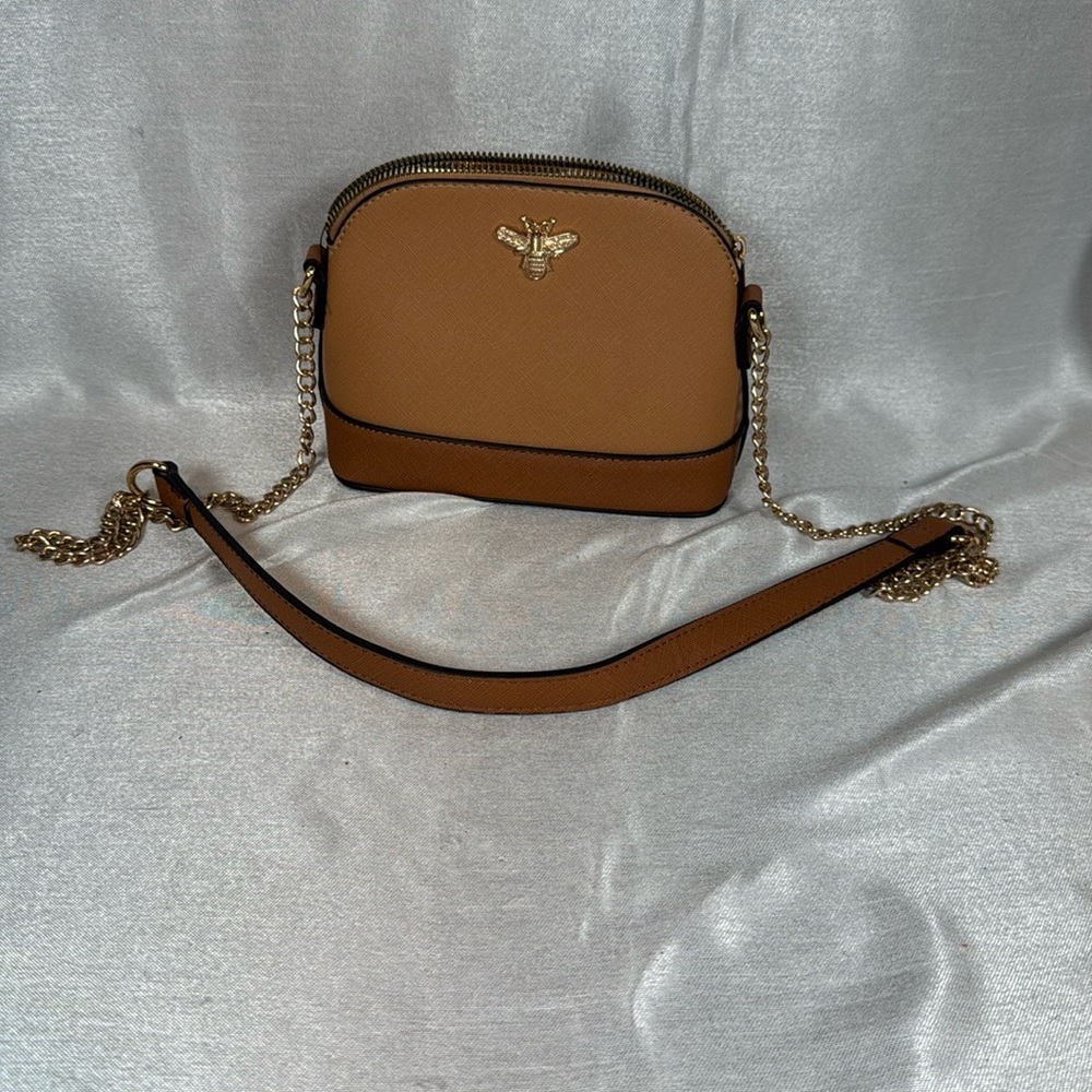 Brown Crossbody Bag with gold Chain and gold bee purse‎
